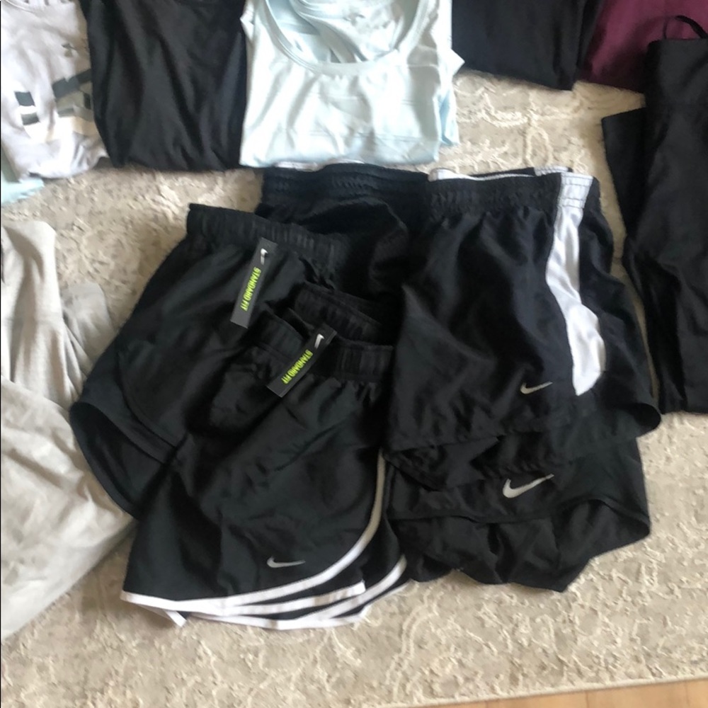 Workout/activewear Mystery Bundle! - Picture 2 of 5